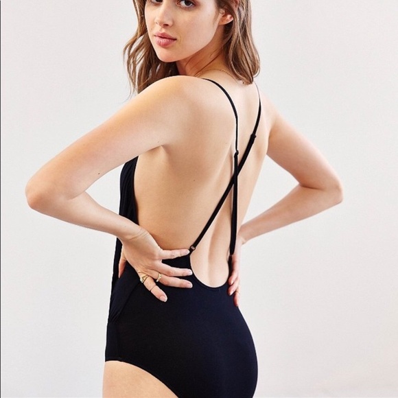 KIMCHI BLUE // Surplice Bodysuit - Picture 3 of 3